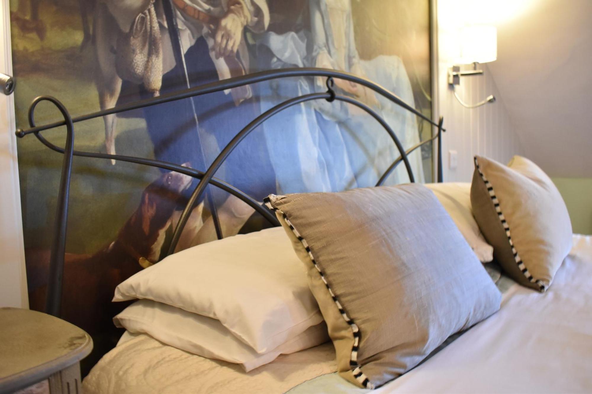 Davenford Cotswold Gardens Bed & Breakfast Stow-on-the-Wold ภายนอก รูปภาพ
