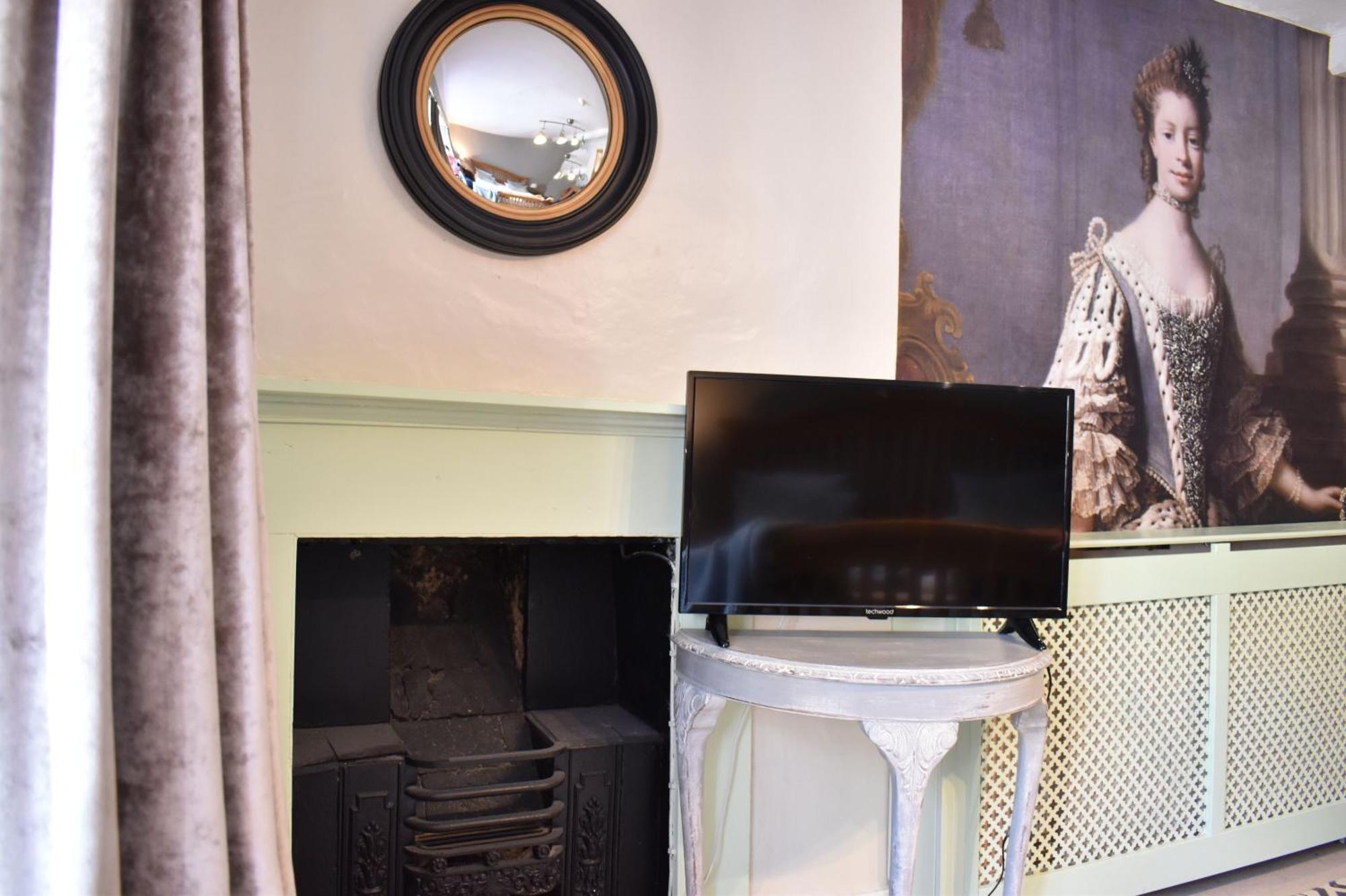 Davenford Cotswold Gardens Bed & Breakfast Stow-on-the-Wold ภายนอก รูปภาพ
