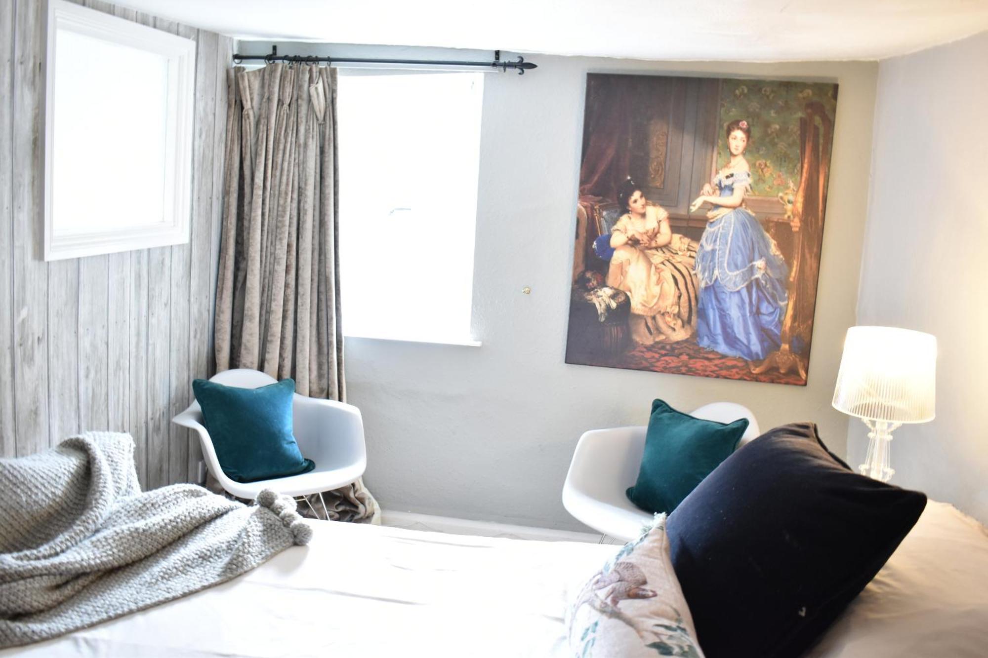 Davenford Cotswold Gardens Bed & Breakfast Stow-on-the-Wold ภายนอก รูปภาพ